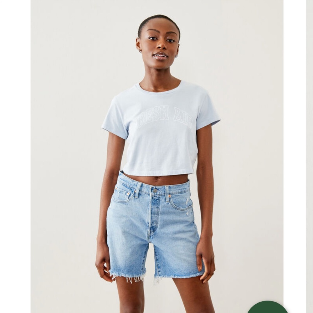 Fresh air light blue crop top